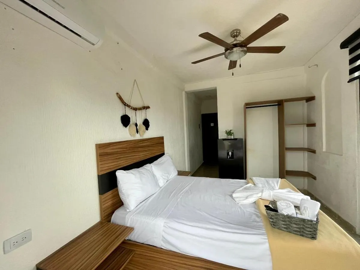 Mayab Playa - 5Th. Ave Playa del Carmen Hotel